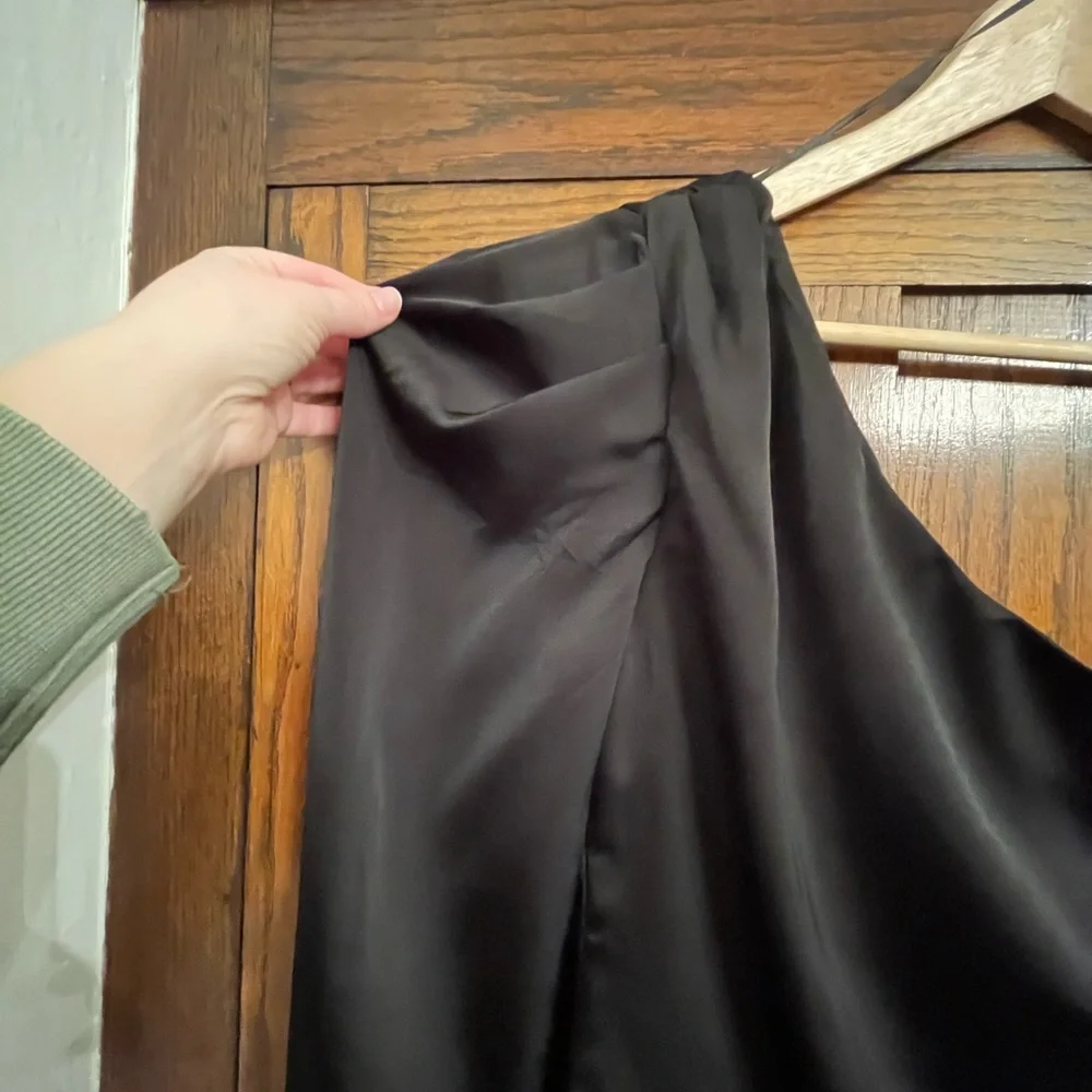 NWT ASTR the Label Silky Black One Sleeve Top Blouse, Small